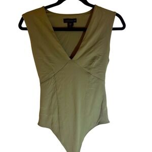 House of Harlow 1960 Olive‎ Green Plunge V-Neck Sleeveless Top, Small